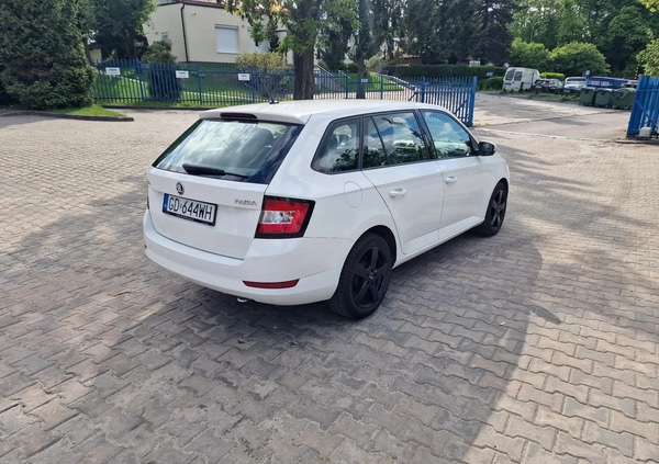 Skoda Fabia cena 39999 przebieg: 105671, rok produkcji 2019 z Gdańsk małe 56